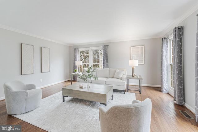 4715 LEWIS WOODS CT, Chantilly, VA 20151