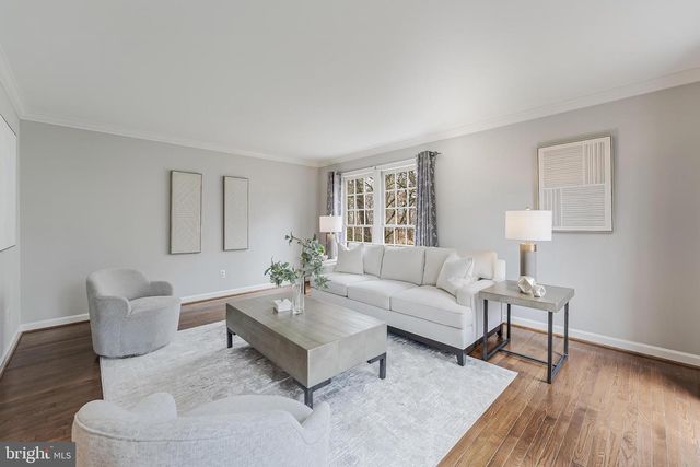 4715 LEWIS WOODS CT, Chantilly, VA 20151