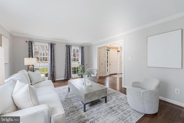 4715 LEWIS WOODS CT, Chantilly, VA 20151