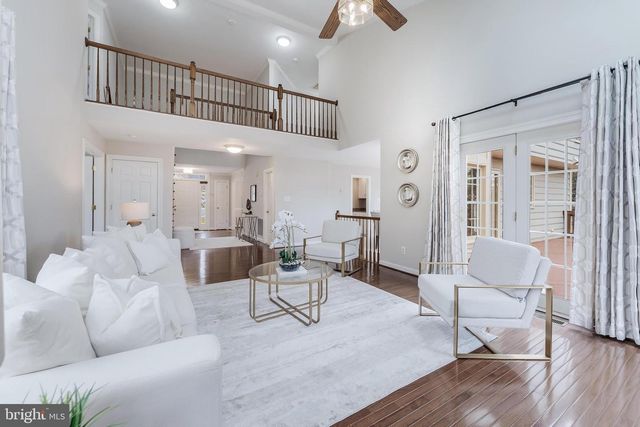 4715 LEWIS WOODS CT, Chantilly, VA 20151