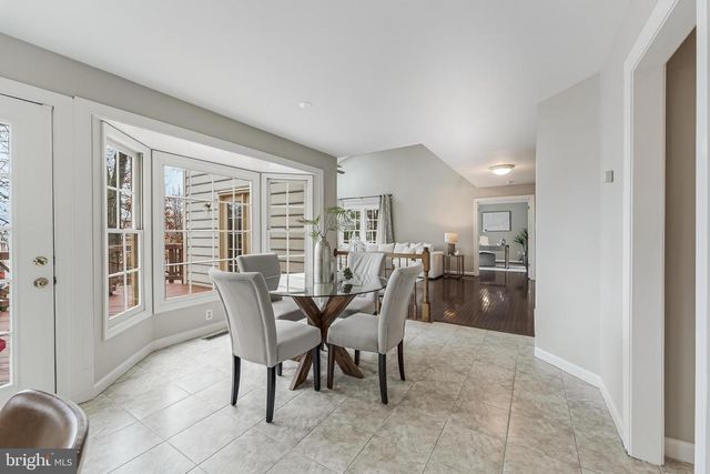 4715 LEWIS WOODS CT, Chantilly, VA 20151