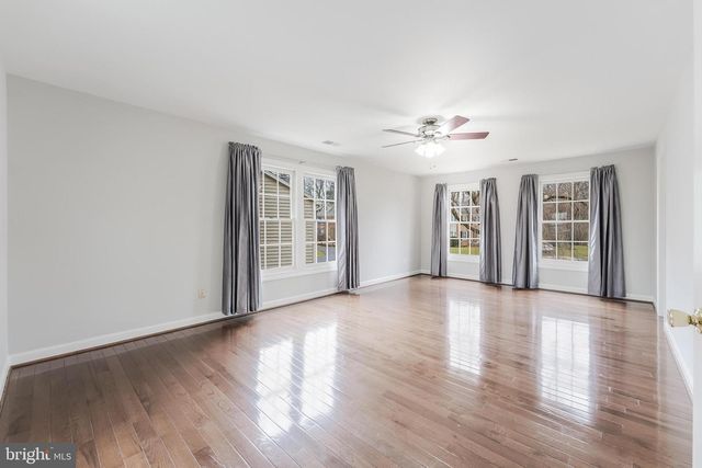 4715 LEWIS WOODS CT, Chantilly, VA 20151