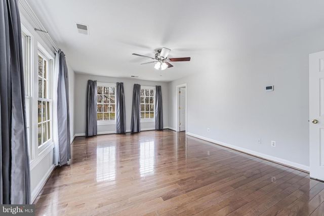 4715 LEWIS WOODS CT, Chantilly, VA 20151