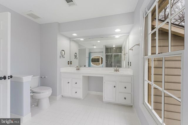 4715 LEWIS WOODS CT, Chantilly, VA 20151