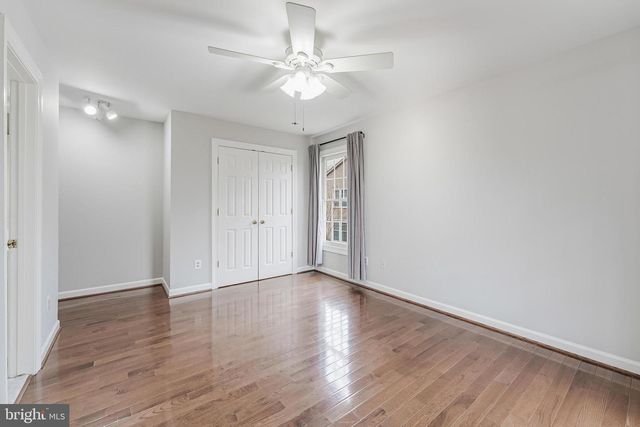 4715 LEWIS WOODS CT, Chantilly, VA 20151