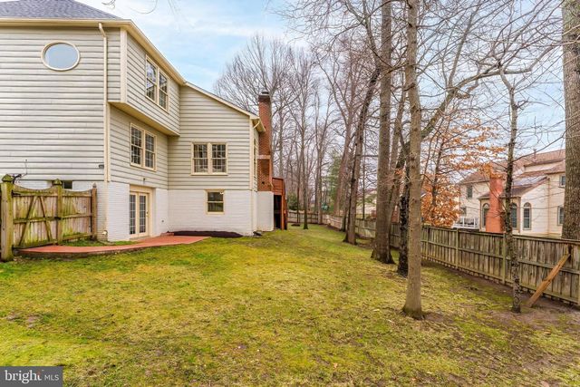 4715 LEWIS WOODS CT, Chantilly, VA 20151