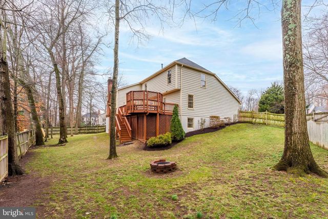 4715 LEWIS WOODS CT, Chantilly, VA 20151