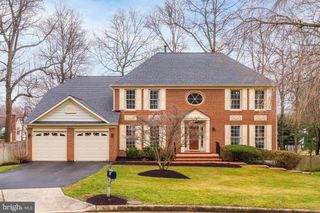 4715 LEWIS WOODS CT, Chantilly, VA 20151