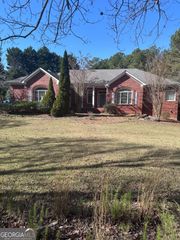 2051 Lindsay Lane, Dacula, GA 30019