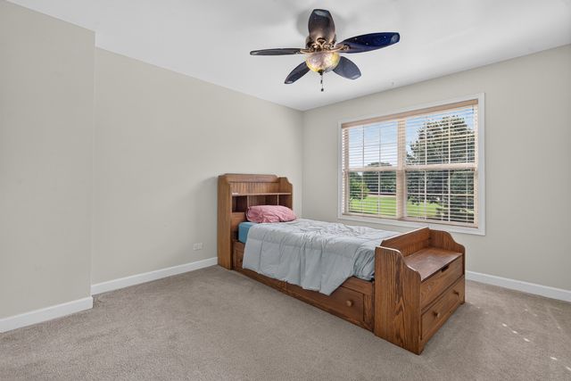 401 Lilac Lane, Elk Grove Village, IL 60007