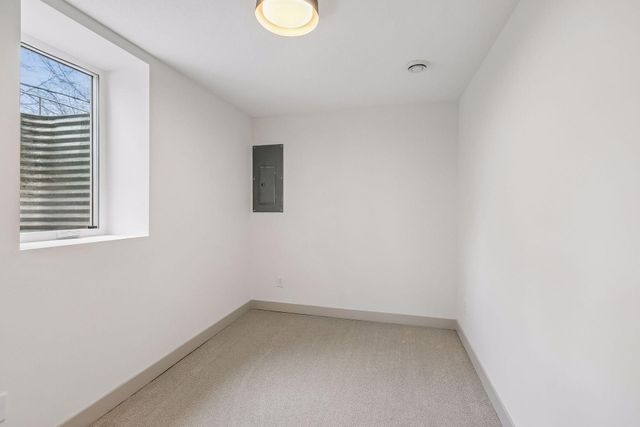 2414 Como Avenue SE, Minneapolis, MN 55414