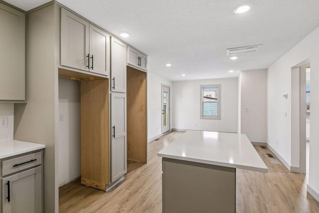 2414 Como Avenue SE, Minneapolis, MN 55414