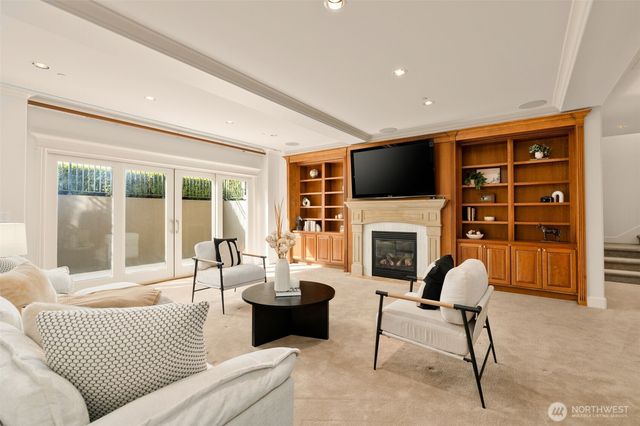 410 8th Avenue W, Kirkland, WA 98033