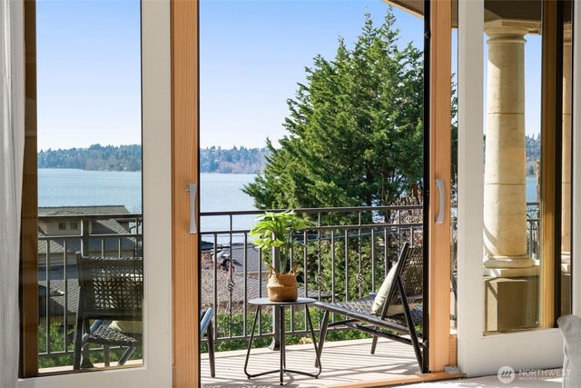 410 8th Avenue W, Kirkland, WA 98033