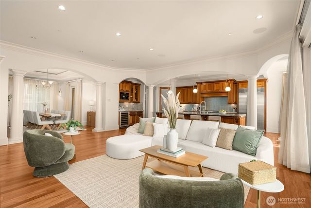 410 8th Avenue W, Kirkland, WA 98033