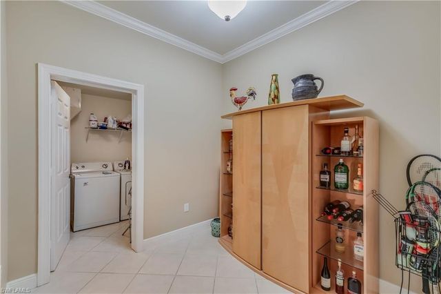 2743 1st ST 305, Fort Myers, FL 33916
