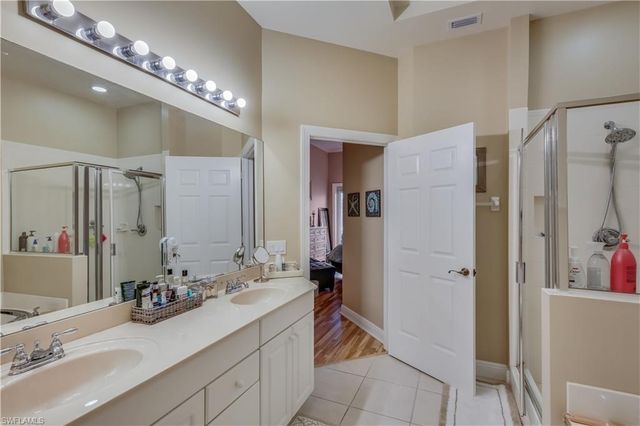 2743 1st ST 305, Fort Myers, FL 33916