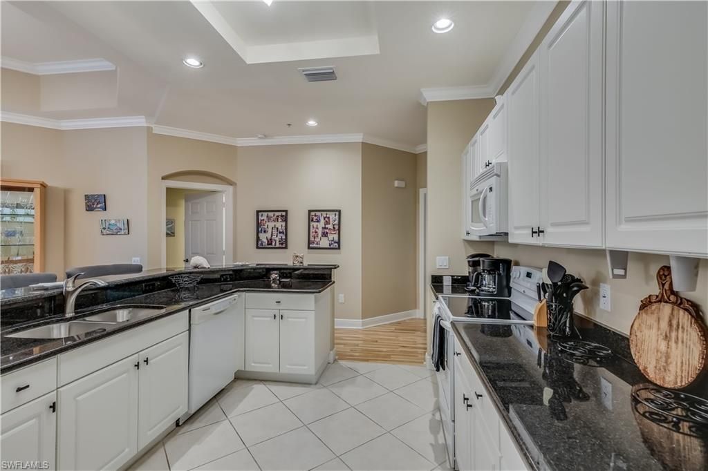 2743 1st ST 305, FORT MYERS, FL 33916 — photo 5