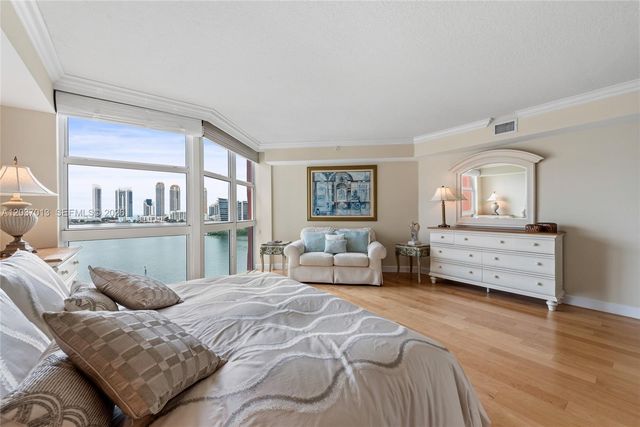 3370 Hidden Bay Drive 1213, Aventura, FL 33180