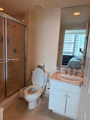 3370 Hidden Bay Drive 1213, Aventura, FL 33180