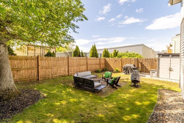 189 Shirley St 1, Winthrop, MA 02152