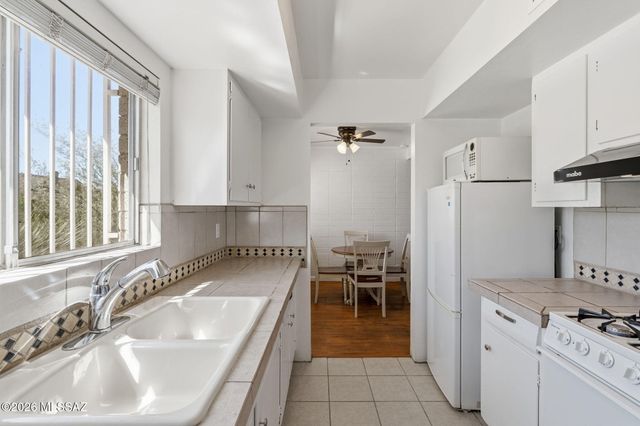 101 E University Blvd Apt 2, Tucson, AZ 85705