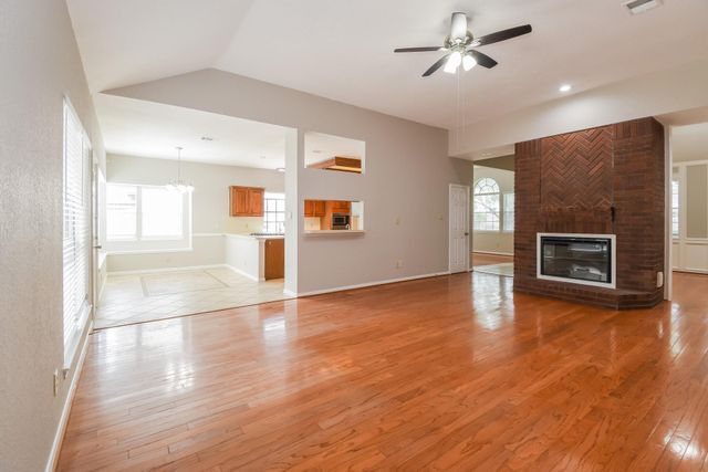 2819 Calender Lake Drive, Missouri City, TX 77459