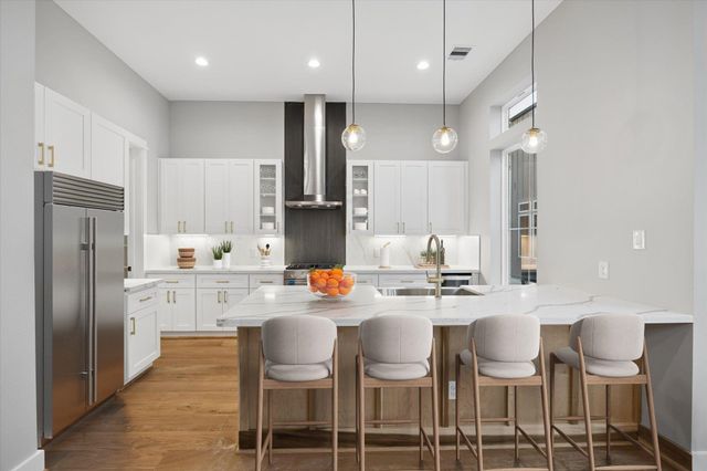 1181 W 19th Street, Houston, TX 77008