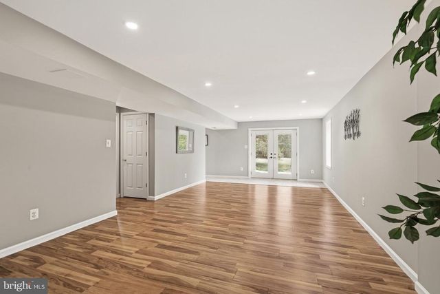 10143 HEDRICK FARM LN, Midland, VA 22728