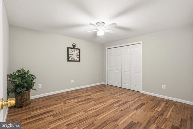 10143 HEDRICK FARM LN, Midland, VA 22728