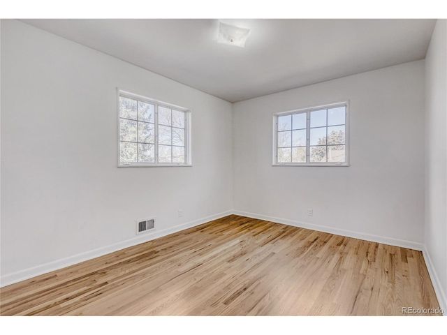 6581 S High St, Centennial, CO 80121