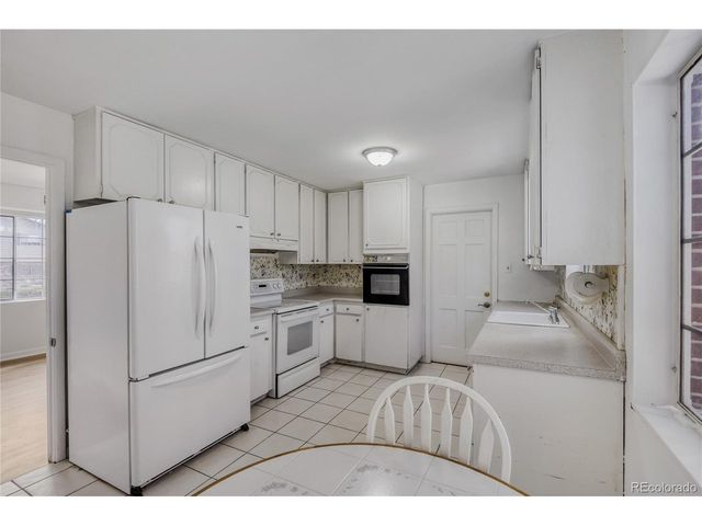 6581 S High St, Centennial, CO 80121