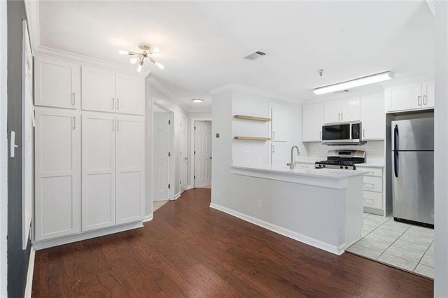 2068 River Heights Walk SE, Marietta, GA 30067