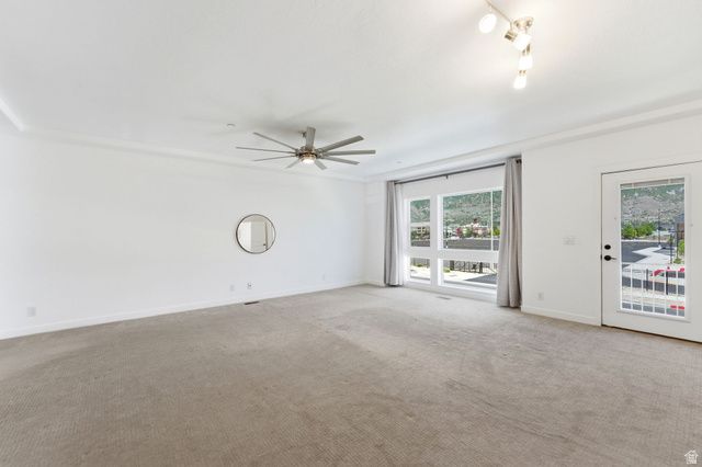 22 N 1100 W, Farmington, UT 84025