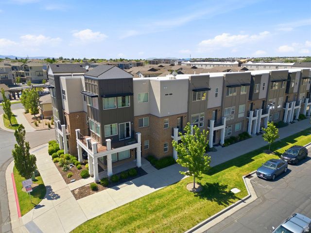 22 N 1100 W, Farmington, UT 84025