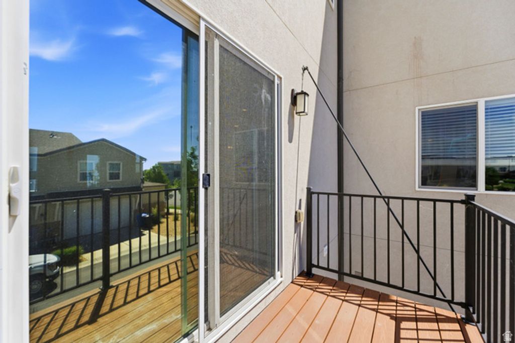 Image 37 of property listing at 22 N 1100 W, Farmington, UT 84025