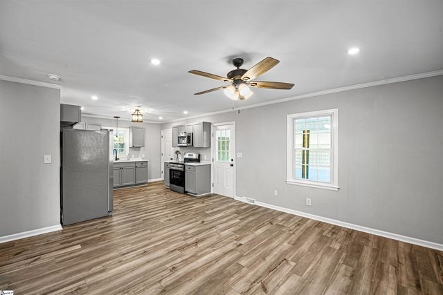 318 Elljean Road, Easley, SC 29640