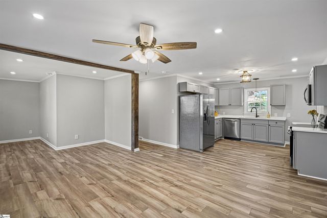 318 Elljean Road, Easley, SC 29640