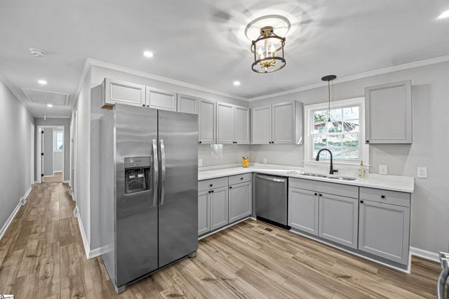 318 Elljean Road, Easley, SC 29640