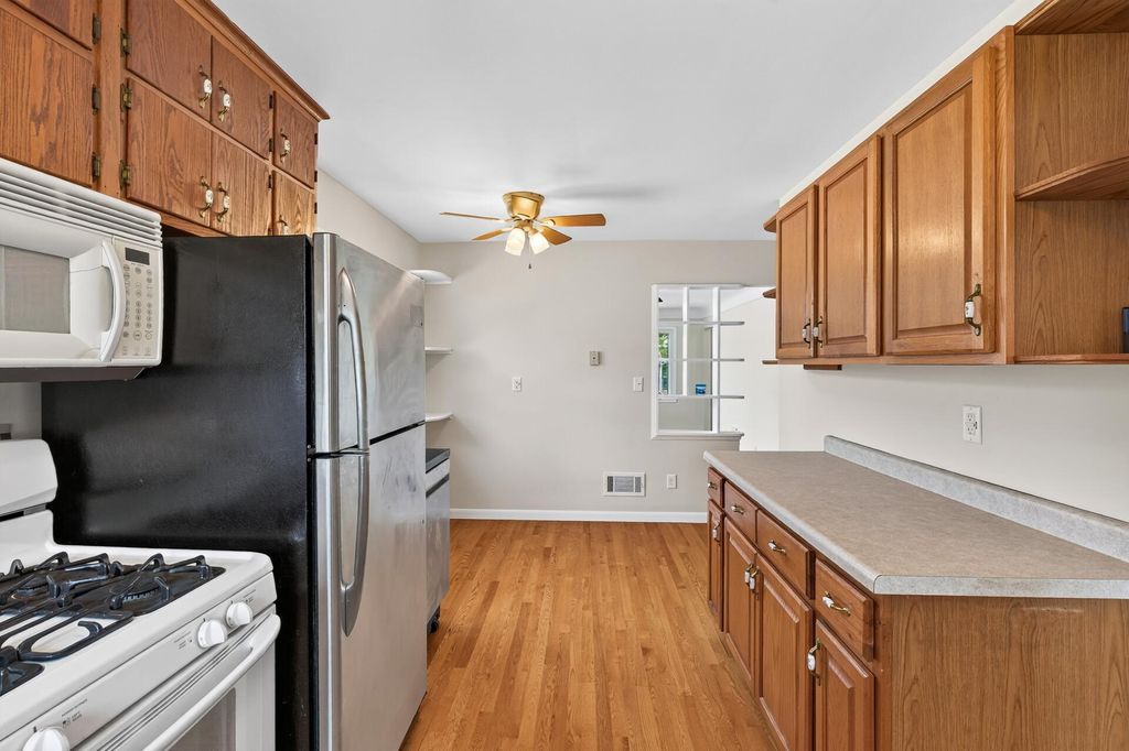 457 18th Avenue N, South Saint Paul, MN 55075 — photo 5