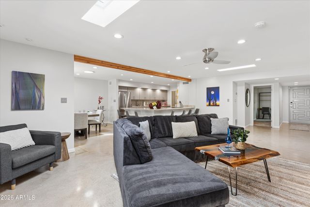6942 E EXETER Boulevard, Scottsdale, AZ 85251