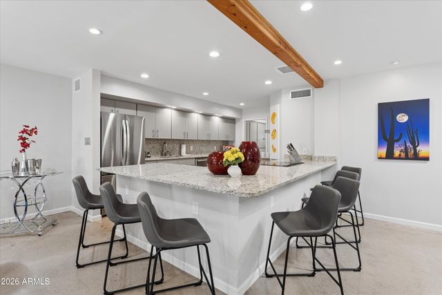 6942 E EXETER Boulevard, Scottsdale, AZ 85251