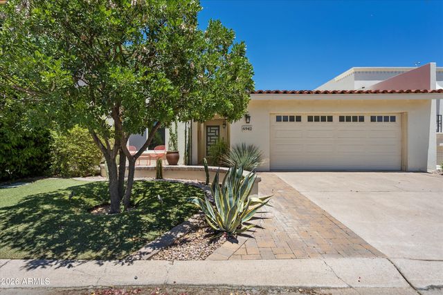 6942 E EXETER Boulevard, Scottsdale, AZ 85251