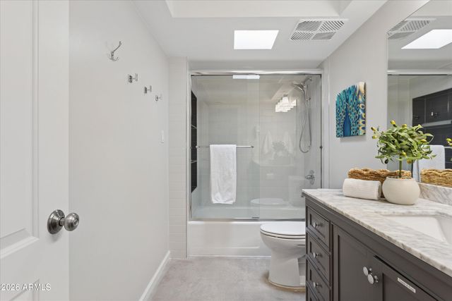 6942 E EXETER Boulevard, Scottsdale, AZ 85251