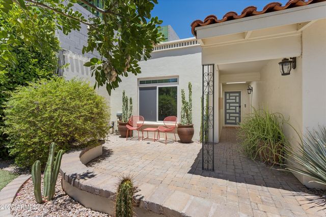 6942 E EXETER Boulevard, Scottsdale, AZ 85251