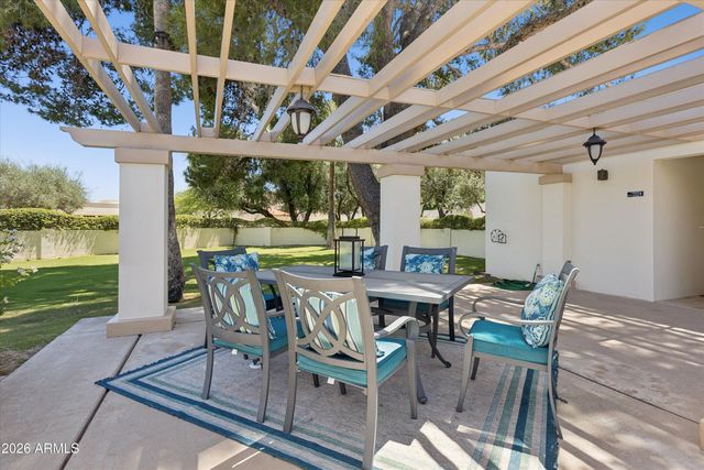 6942 E EXETER Boulevard, Scottsdale, AZ 85251