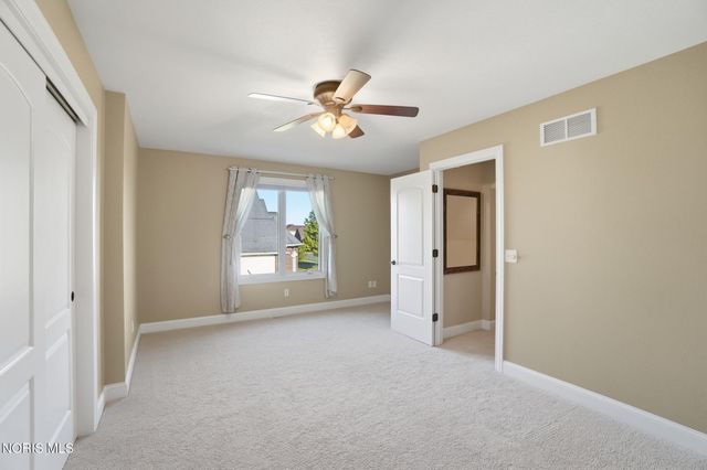 8453 Snapdragon Lane, Monclova, OH 43542