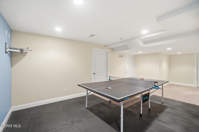 8453 Snapdragon Lane, Monclova, OH 43542