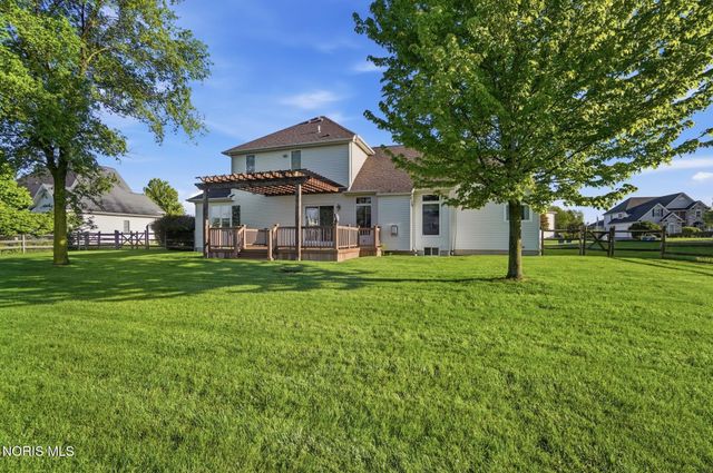8453 Snapdragon Lane, Monclova, OH 43542