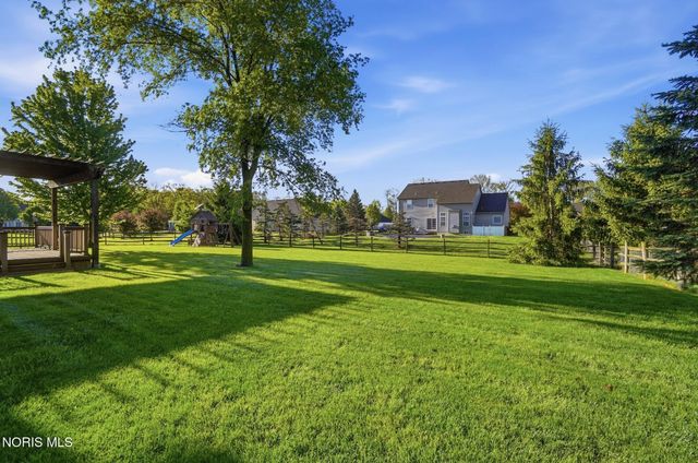 8453 Snapdragon Lane, Monclova, OH 43542